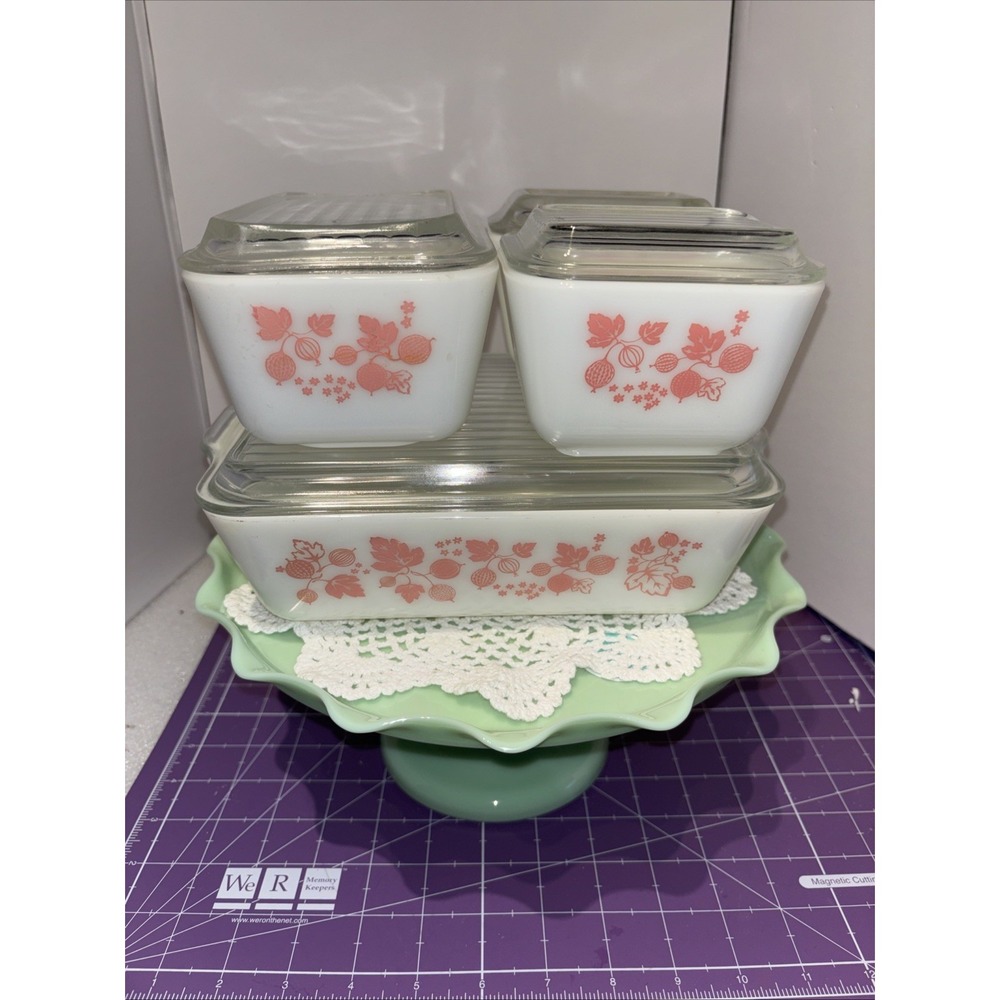 Pyrex Pink Gooseberry Refrigerator Dishes Set 8 pcs 501 502 503 lids Complete